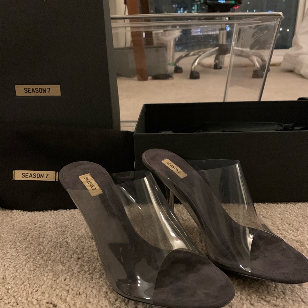 YEEZY SEASON 7 Mule Sandals
